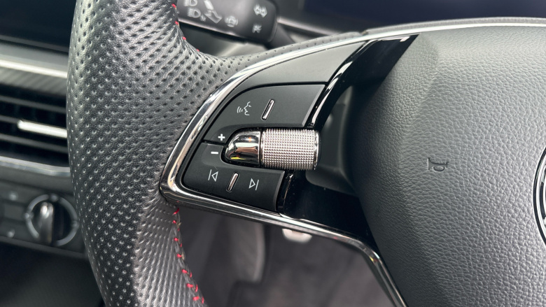 Skoda Kamiq 1.0 TSI 110 Monte Carlo 5dr Petrol Hatchback